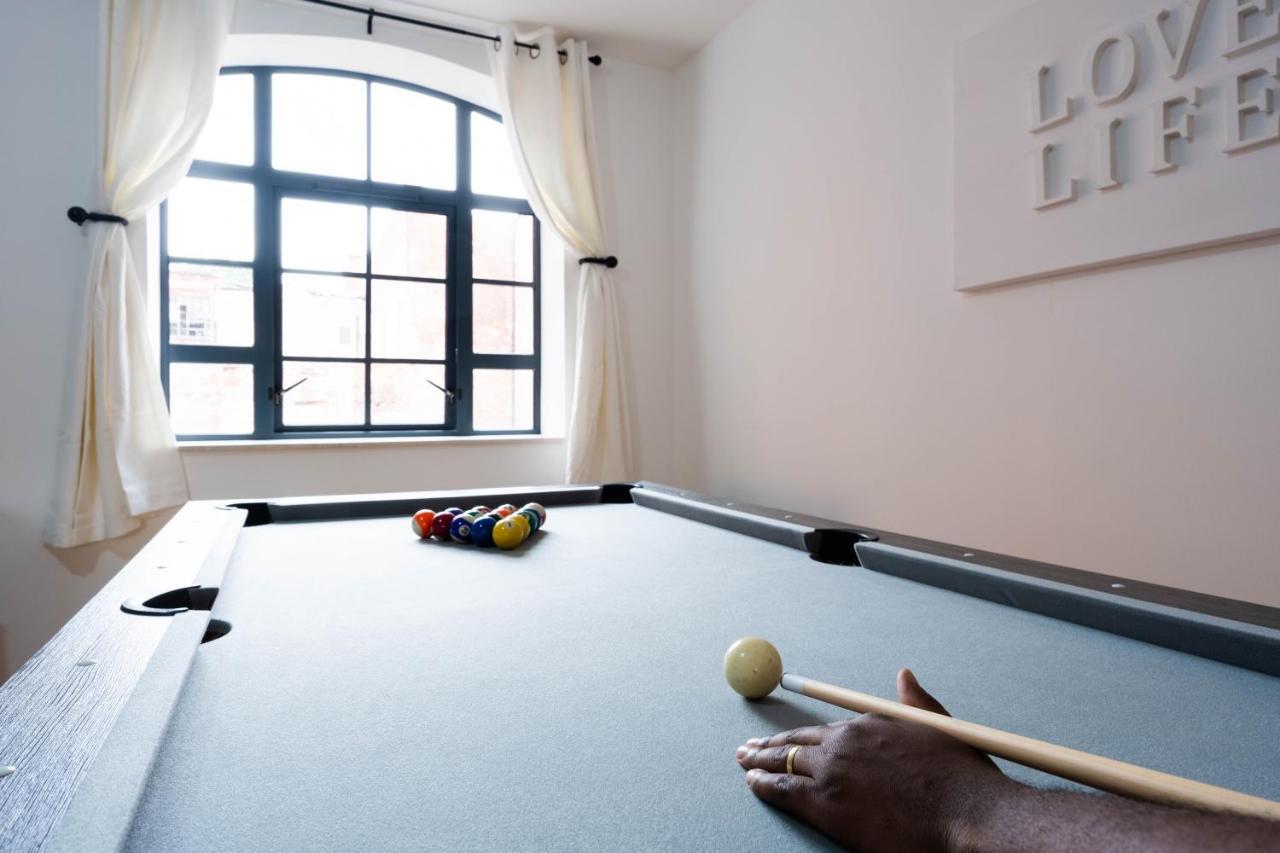 Stunning Townhouse With Pool Table Villa Birmingham Exterior photo